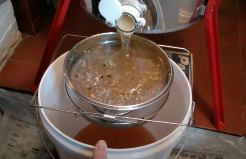 honey filtration techniques guide